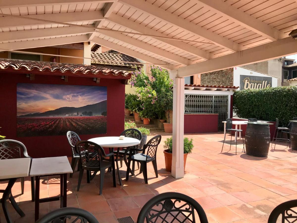 Hostal Can Pou Vidreres Exterior foto