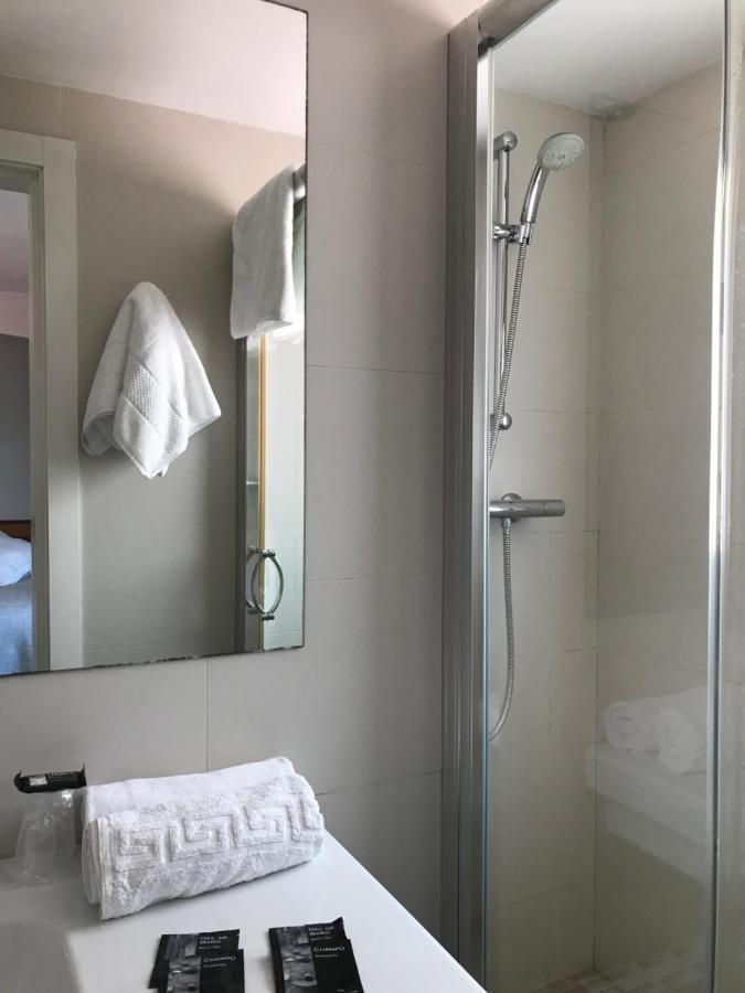Hostal Can Pou Vidreres Exterior foto