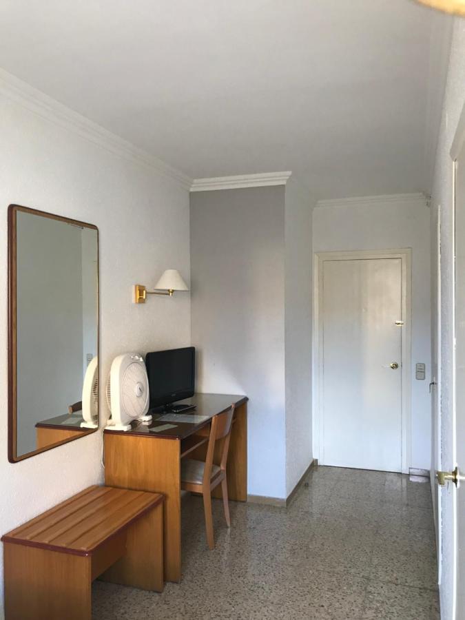 Hostal Can Pou Vidreres Exterior foto